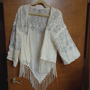 Maurice's, Embroidered Shawl, Women's 0/1